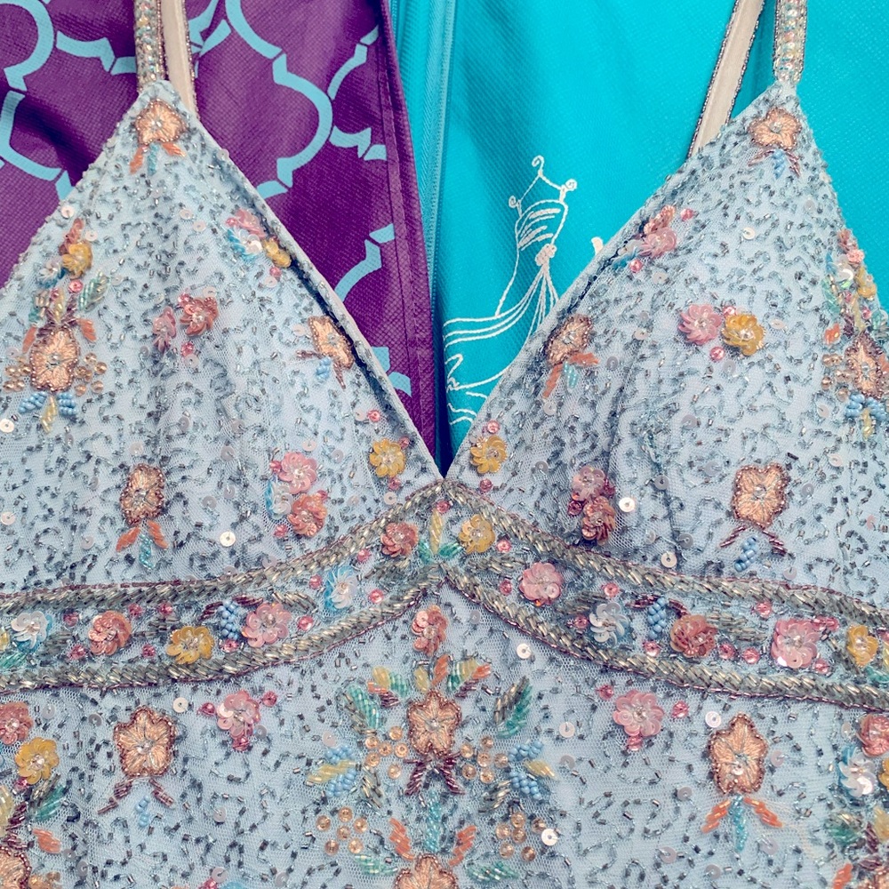 Sherri Hill size 0 blue beaded floral prom dress